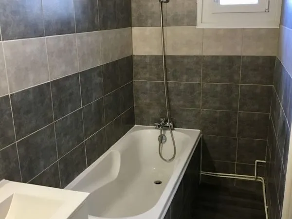 Appart 3 pièces 60m2 JEAN JAURÈS rénové + parking