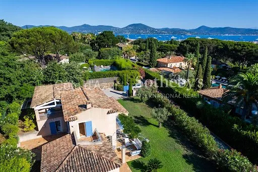 Maison 6 pièces 190 m²
