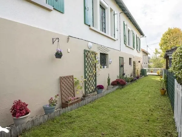 Maison 7 pièces 130 m²