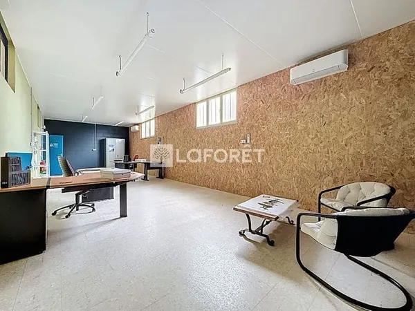 Local 125 m²