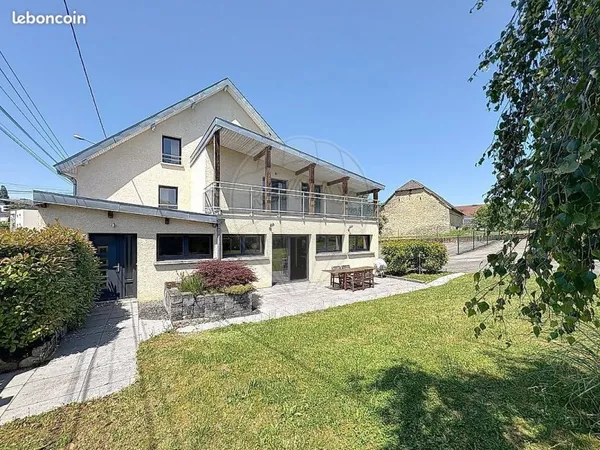 Maison 7 pièces 178 m²