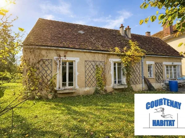 MAISON ANCIENNE à rénonver