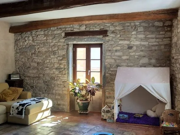Maison 5 pièces 140 m²