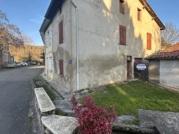 Maison de village à rénover 87m2 au Vernet d'Ariège