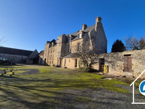 Château 10 pièces 300 m²
