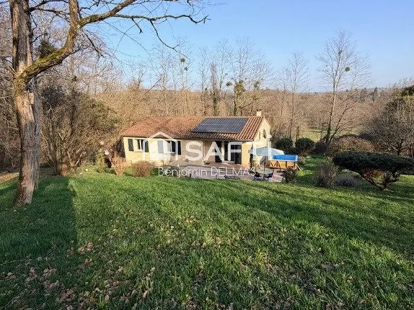 Maison 90 m2 terrain de 2 343 m² Proche Langoiran