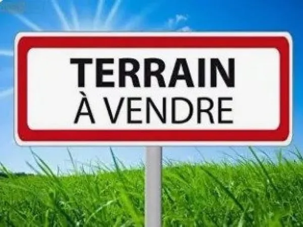 A 15 minutes de Villebarou. Terrain à bâtir viabilisé libre constructeur.