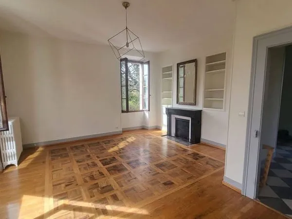 Maison 6 pièces 170 m²