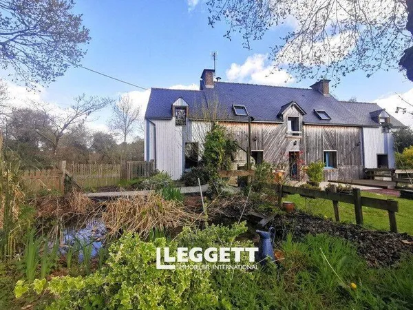 Maison 8 pièces 214 m²