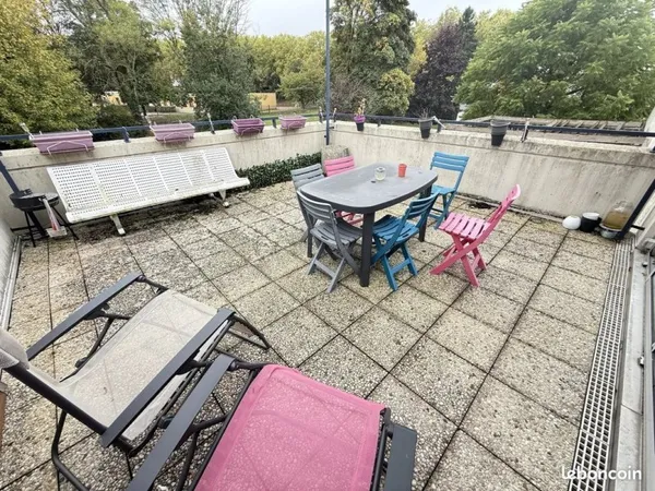 Studio 1 pièce 41 m²
