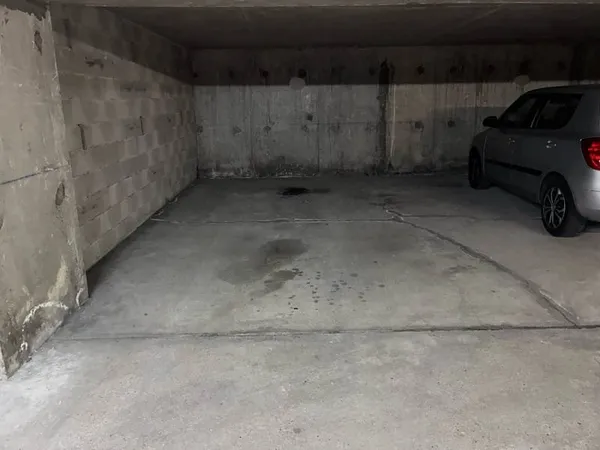 Parking 22 m²