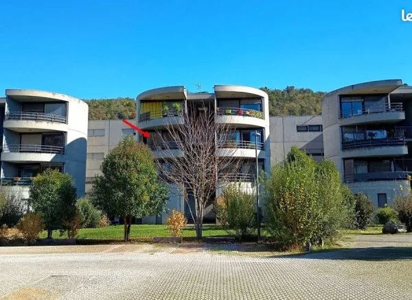 Appartement 4 pièces 94 m²