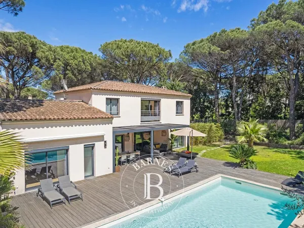 GASSIN - VILLA CONTEMPORAINE PROCHE DE SAINT-TROPEZ - 5 CHAMBRES