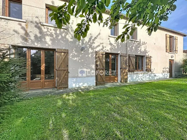 Maison 5 pièces 156 m²