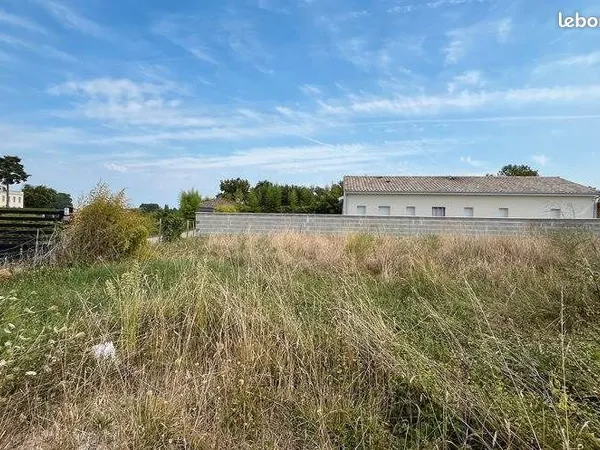Terrain 687 m² Saint Emilion