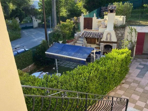 Maison 1 pièce 90 m²