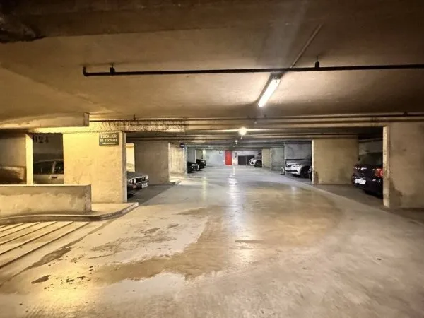 Parking 15 m²
