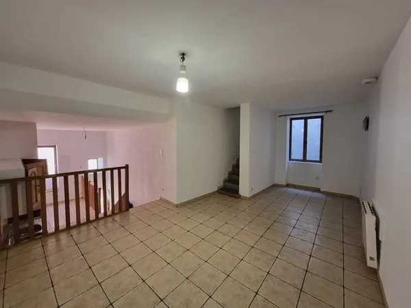 Maison Vente Millau 3p 64m² 121000€