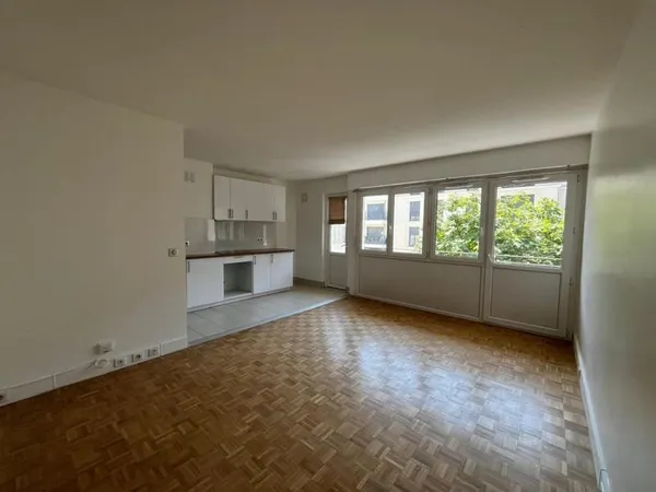 Charmant T3 à vendre, Courbevoie