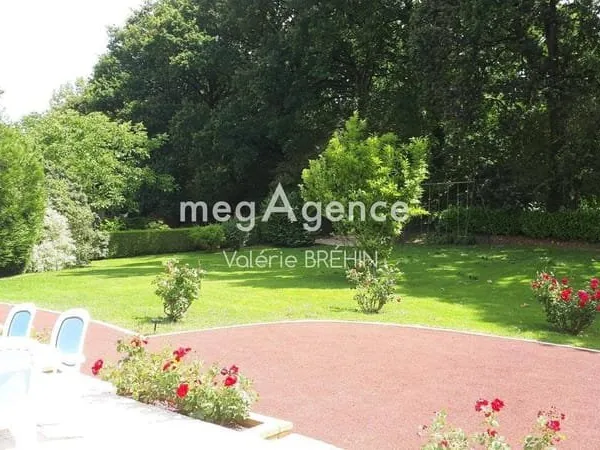 Maison 7 pièces 174 m²
