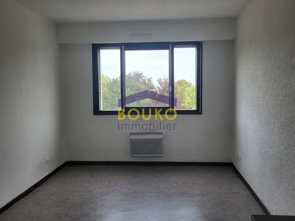 Studio 1 pièce 19 m²