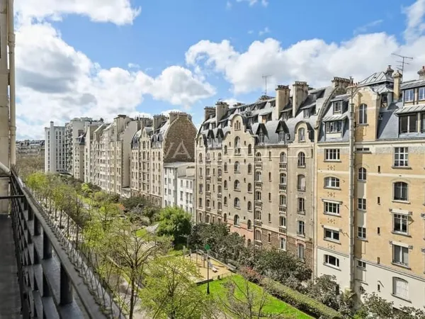 Paris XVIe - Longchamp - Bel appartement familial
