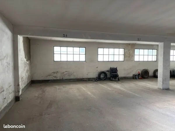 Parking(s) couvert(s) - Conseil des XV (r. Bruges, Strasbourg)