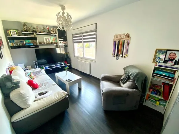 Maison 3 pièces, 1 chambre, 8 mins gare !