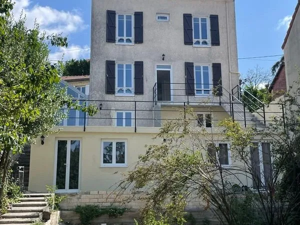 Studios meublé 20 à 25m² à 2min de la gare