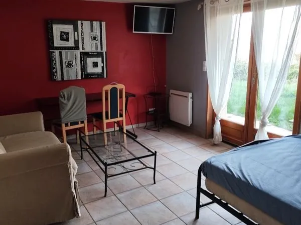 Studio meublé (Grand Jardin)