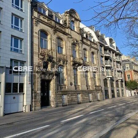 Bureaux 316 m²