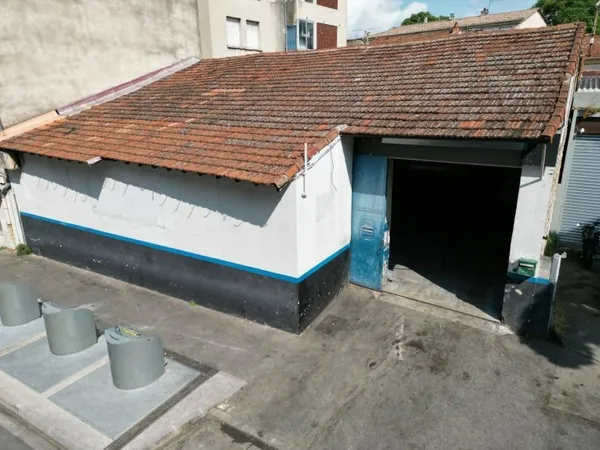 Local d'activité 350 m²