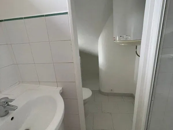 Studio 15m2 bien placé Puteaux