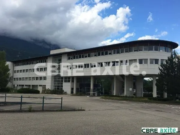 Bureaux 1448 m²