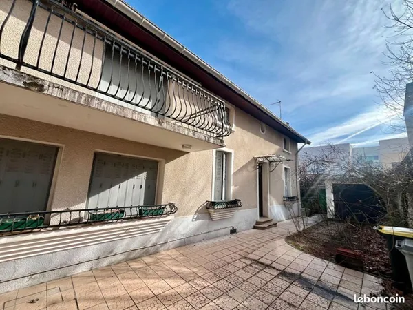 Studio 1 pièce 19 m²