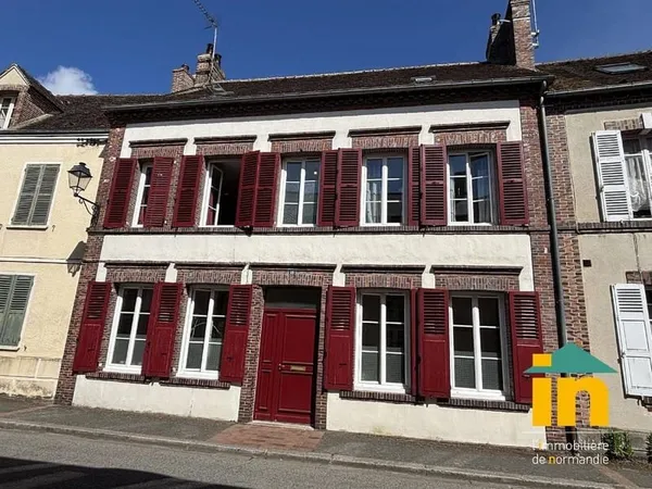 Maison 3 pièces 110 m²