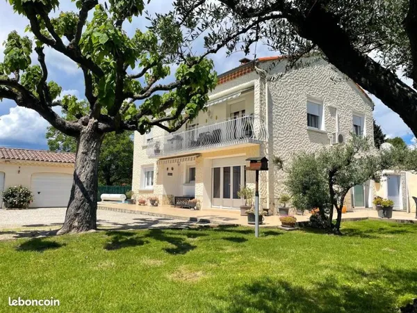 Maison 5 pièces 150 m²