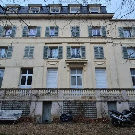 Immeuble de rapport 660 m²