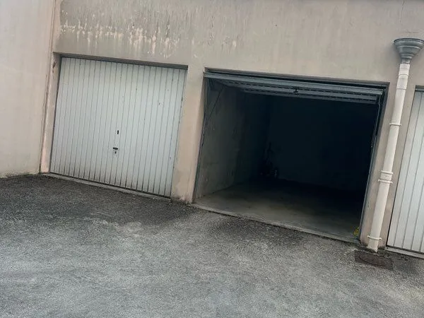 Location garage pour meubles