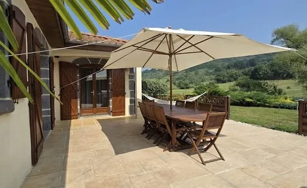 Villa 6 pièces 206 m²
