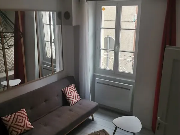 Studio T1 Bis meublé ISSOIRE CENTRE
