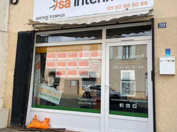 LOCAL COMMERCIAL et sa réserve