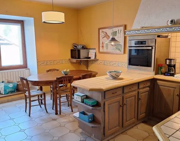 Maison 6 pièces 150 m²