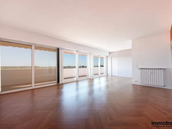 Appartement 4 pièces 126 m²