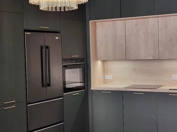 APPARTEMENT . 4 PIECES . 110m²