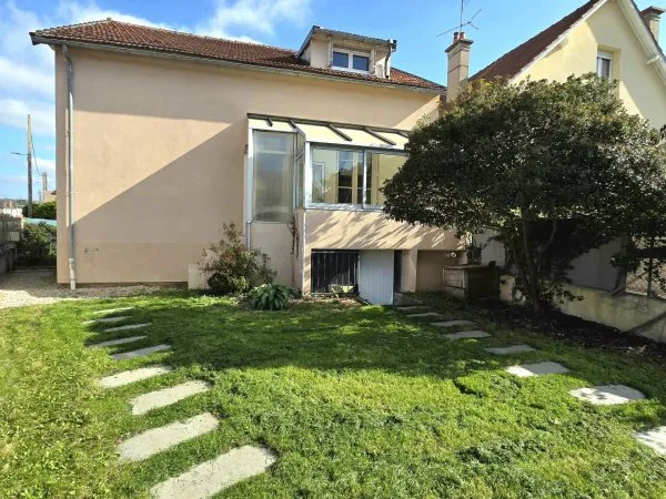 Maison 6 pièces 108 m²
