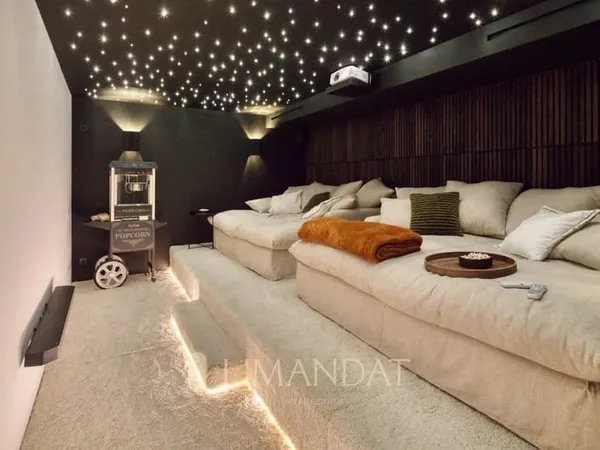 Roquebrune Cap Martin - à 15 minutes de Monaco Villa de luxe contemporaine, prestations haut de gamm