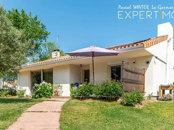 Maison 3 chambres + studio indépendant 38m2 à Challans