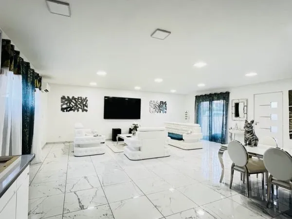 Maison 5 pièces 135 m²