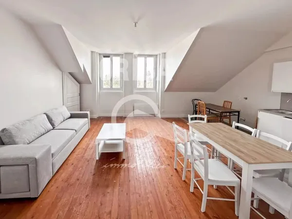 Appartement 4 pièces 83 m²